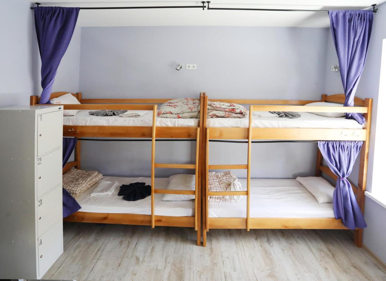 Light Life Hostel Kiev Esterno foto